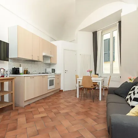 Apartamento Arte Storia E Mare, Acquario Sanlorenzo E Metro *