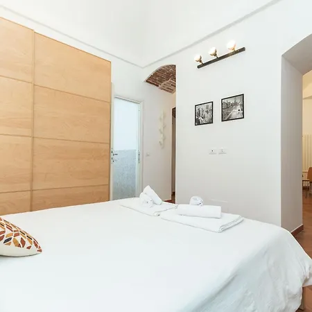 Arte Storia E Mare, Acquario Sanlorenzo E Metro 아파트 제노바